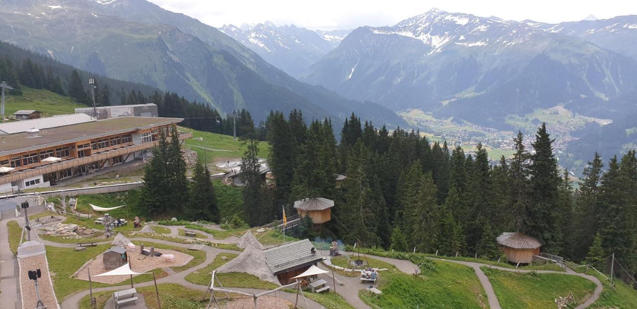 Ferienhaus & Ferienwohnung Winay Wayna Gotschna Blick Klosters-Serneus Extérieur photo